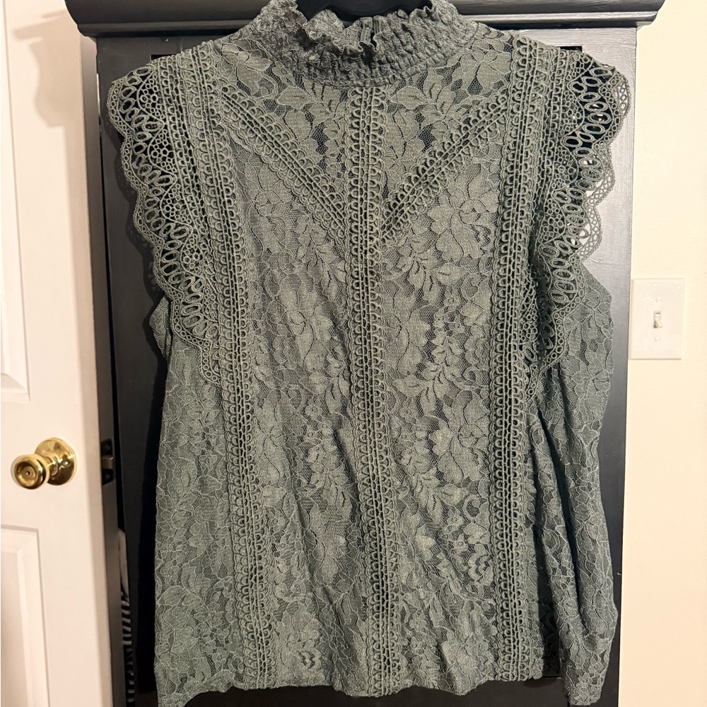 Elegant Lace Sleeveless Top #164